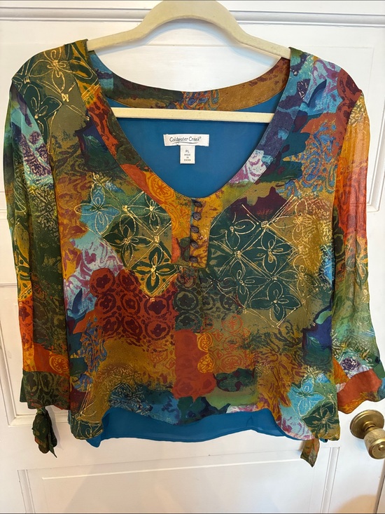 Coldwater Creek Tops - Coldwater Creek Multicolor Printed V-Neck Blouse with Gold Accents